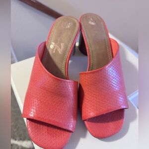 Seven7 Women's Orange Textured Mules